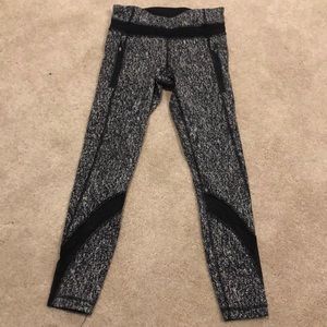 Printed lululemon leggings